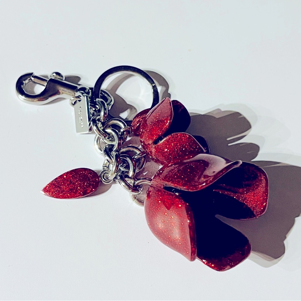Coach tea rose lucite sparkle glitter flower keychain key fob bag charm red
